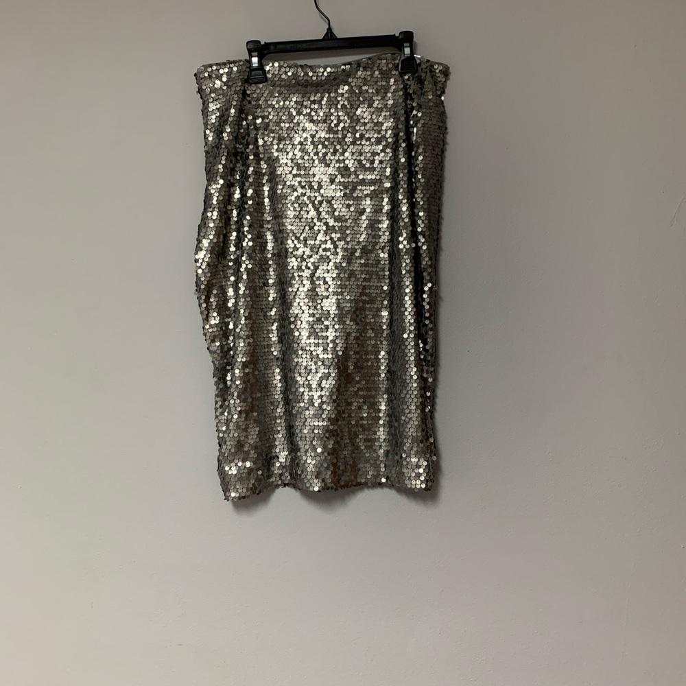 Sequins skirt